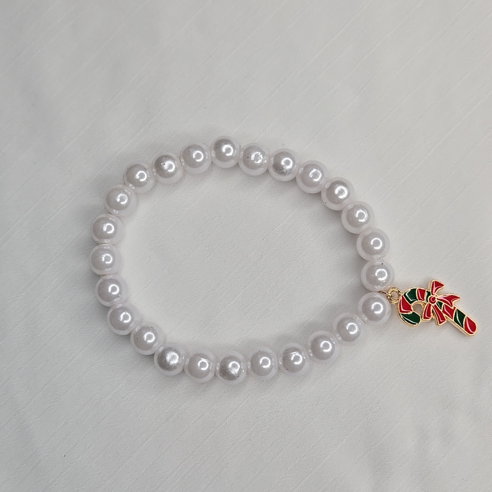 Elegant Pearl Bracelet with Candy Cane Charm - Picture 2 of 4